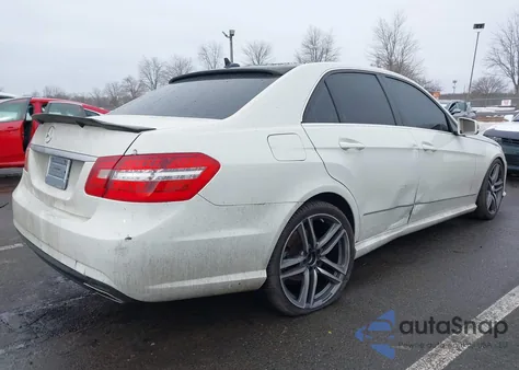 2011 Mercedes-Benz E 350 4Matic z USA, uszkodzony, nr VIN WDDHF8HB3BA374580